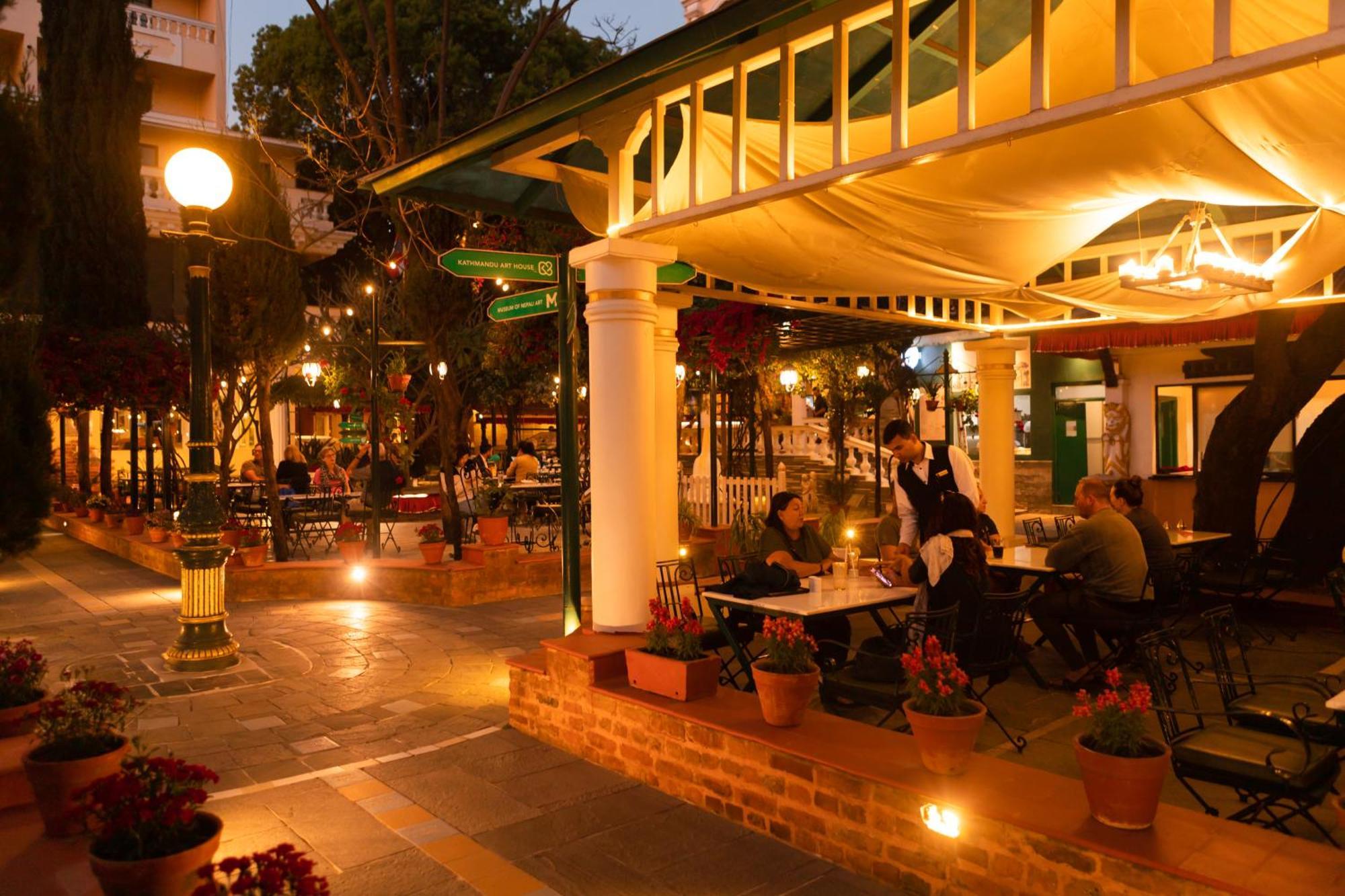 Kathmandu Guest House By Kgh Group Ngoại thất bức ảnh