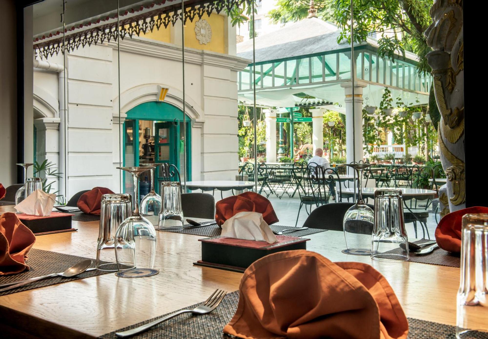 Kathmandu Guest House By Kgh Group Ngoại thất bức ảnh